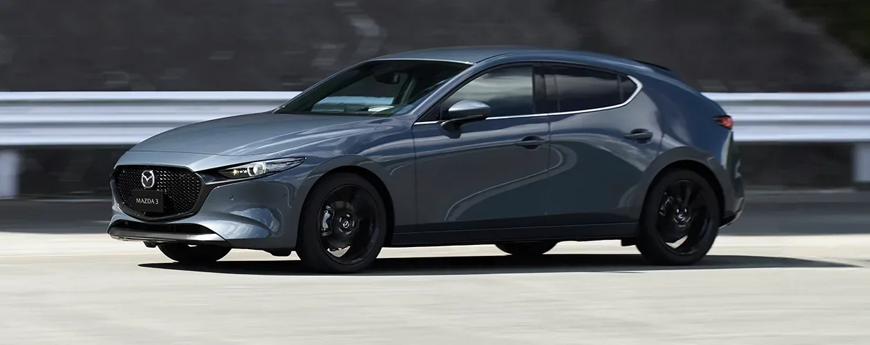Hatchback Nuevo con Tecnología Skyactiv 