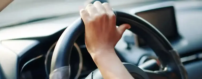 5 CARACTERÍSTICAS DE UN AUTO SUV MÁS SEGURO
