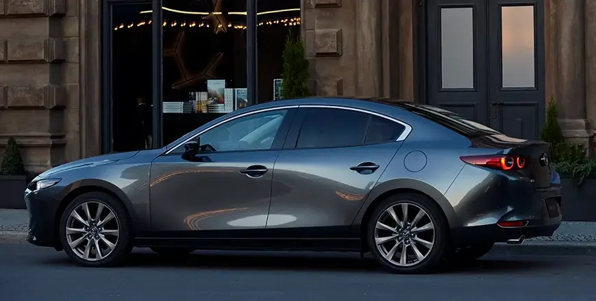 Diseño Exterior Mazda 3 Sedán